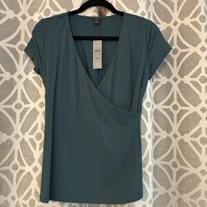 NWT - Ann Taylor Cap Sleeve Wrap Top (Emerald Sea) Size MP